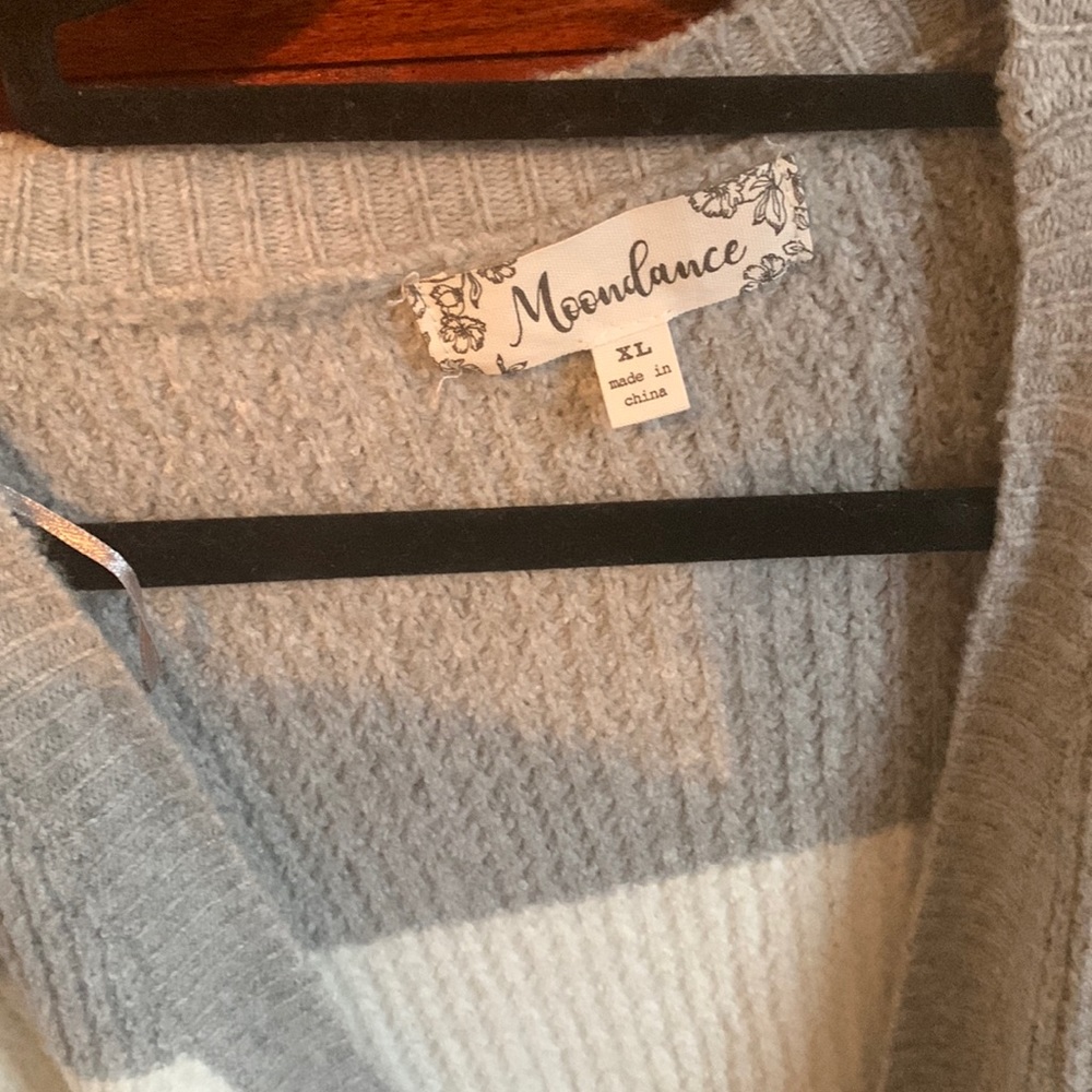 Multiple color cardigan